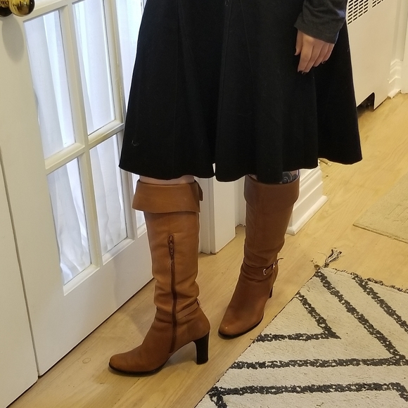 Leather boots - Picture 4 of 5